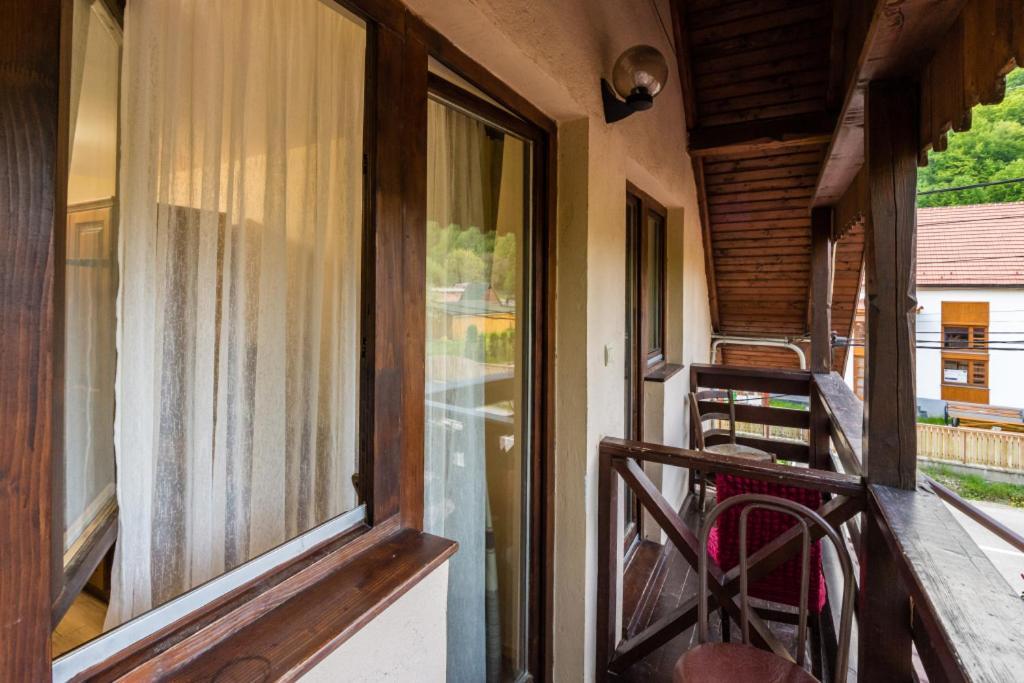 Pensiunea Vandor Cîmpu Cetăţii Exterior foto