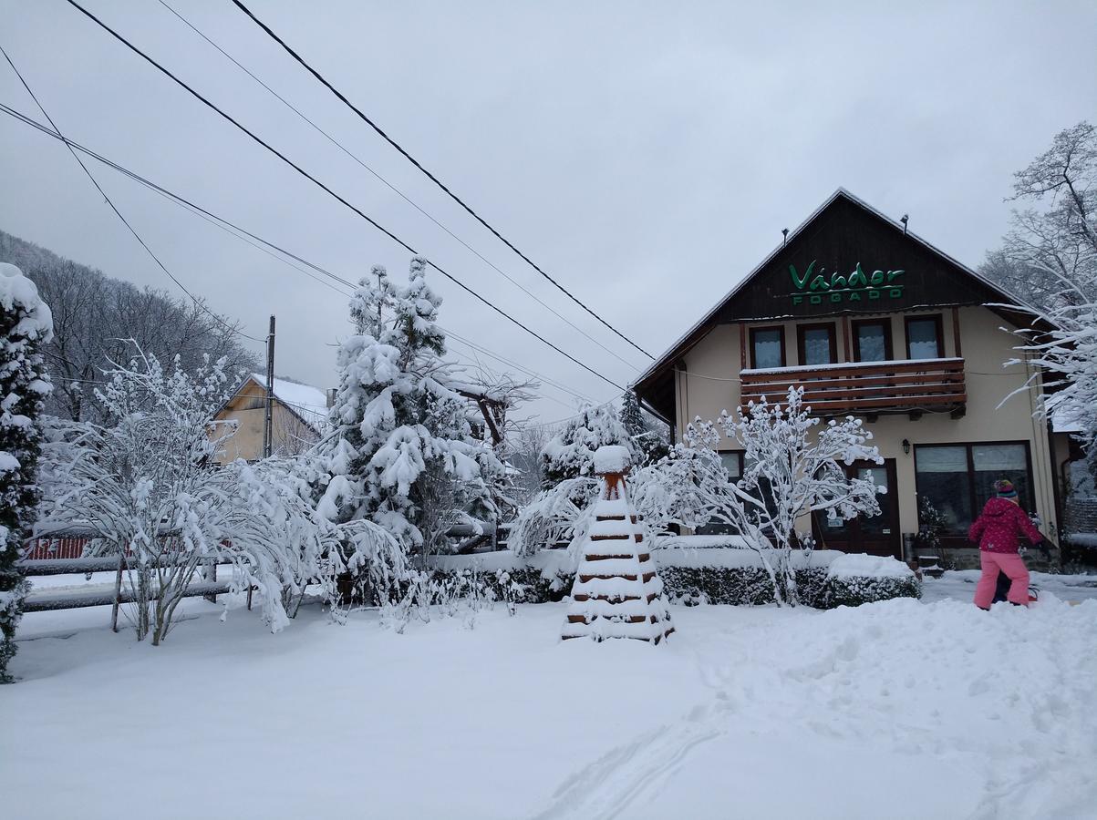 Pensiunea Vandor Cîmpu Cetăţii Exterior foto